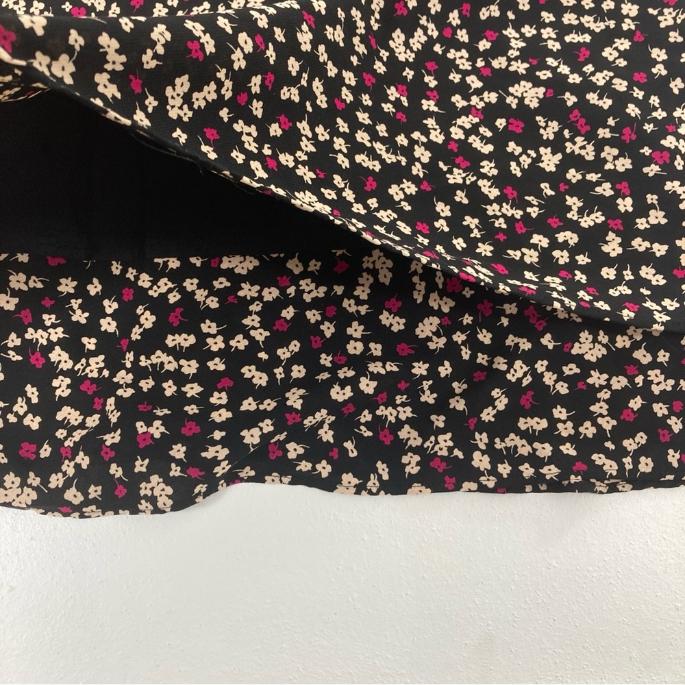 Jones New York Midi Dress Size 12 Women Black Floral Short Sleeve V Neck Pull On - Picture 5 of 16